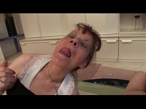 ❤️ Vana mbuya vaviri nasekuru mumwe vane vatatu Mberi pa %sn.porno-flix.ru % ❌️❤